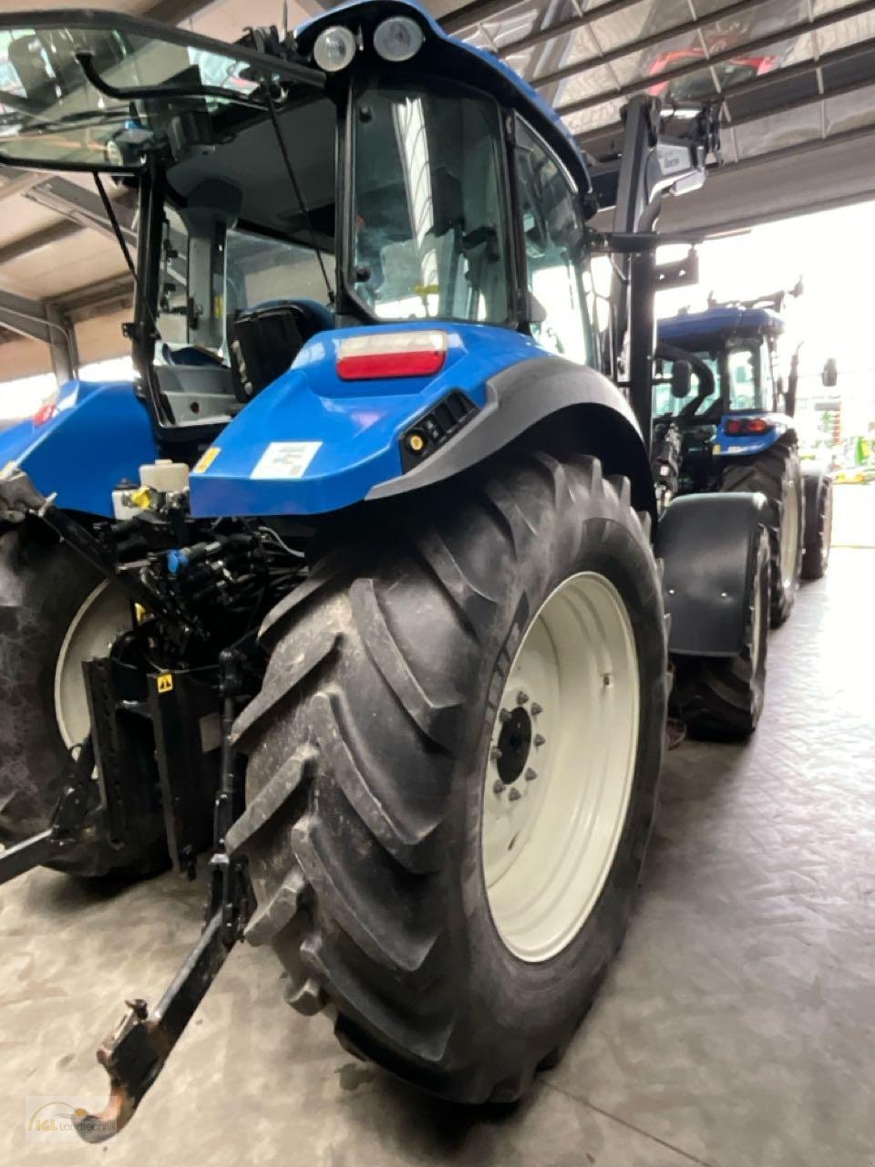 Traktor del tipo New Holland T 5.105 Electro Command, Gebrauchtmaschine In Pfreimd (Immagine 4)