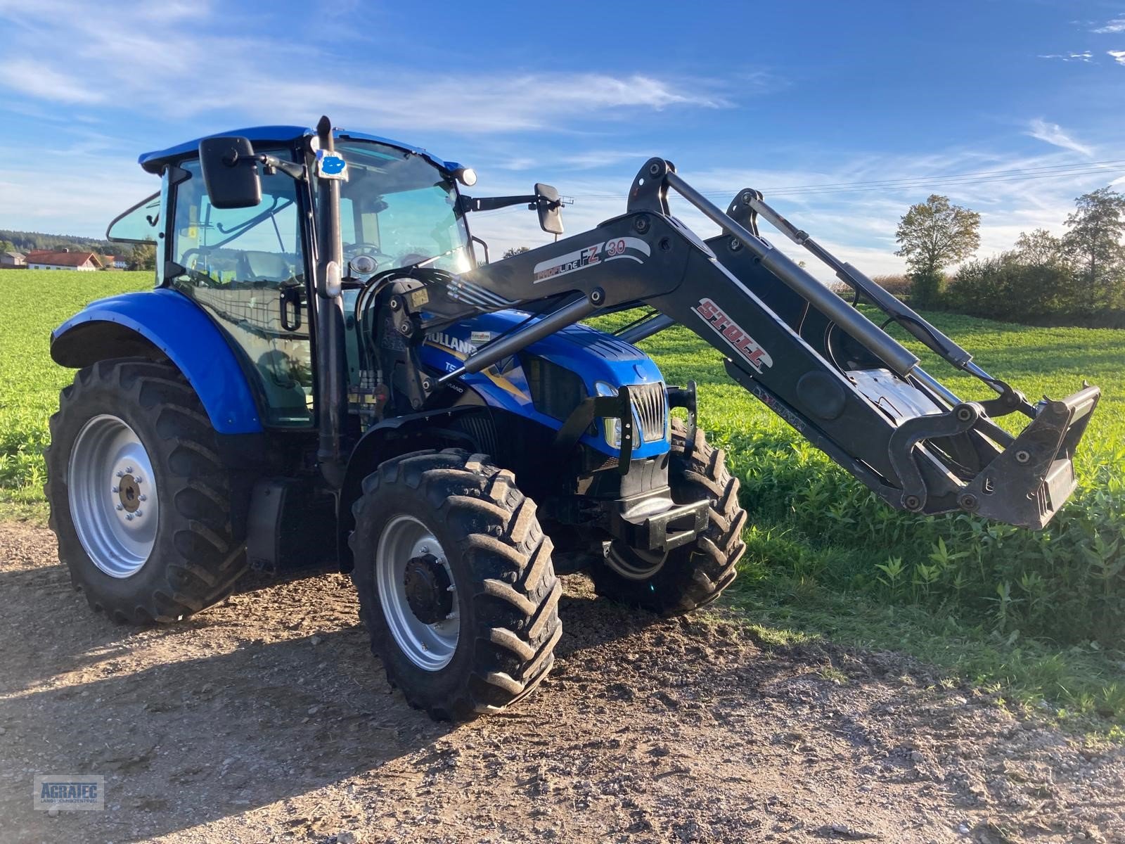 Traktor типа New Holland T 5.105 ElectroCommand, Gebrauchtmaschine в Salching bei Straubing (Фотография 1)