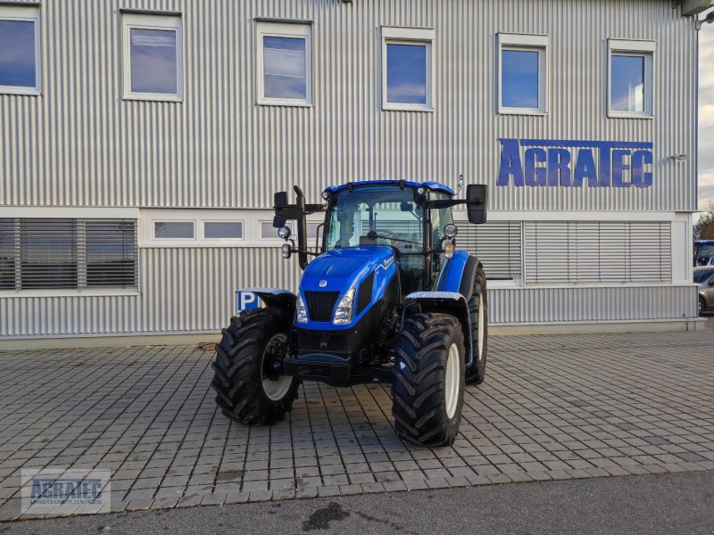 Traktor van het type New Holland T 5.110, Neumaschine in Salching bei Straubing (Foto 1)