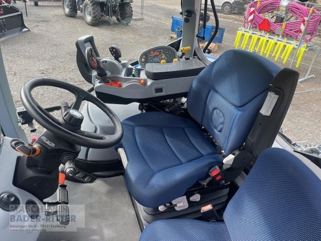 Traktor Türe ait New Holland T 5.120 DC, Neumaschine içinde Freiburg (resim 7)