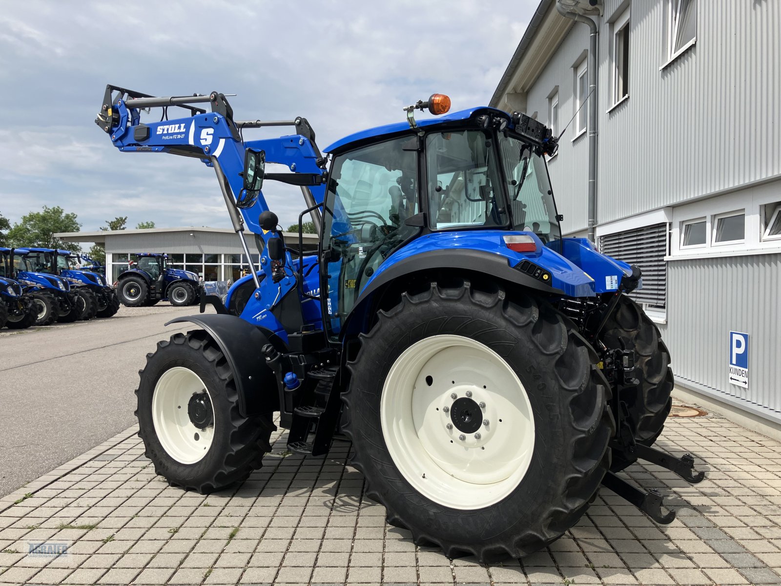 Traktor типа New Holland T 5.120 EC, Gebrauchtmaschine в Salching bei Straubing (Фотография 10)