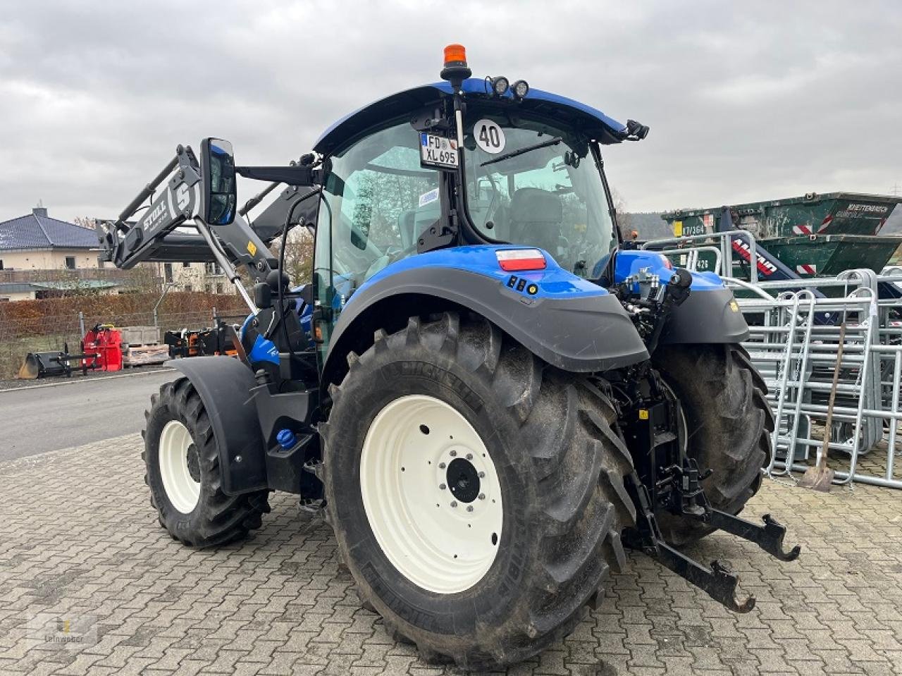 Traktor des Typs New Holland T 5.140 AC, Gebrauchtmaschine in Neuhof - Dorfborn (Bild 4)