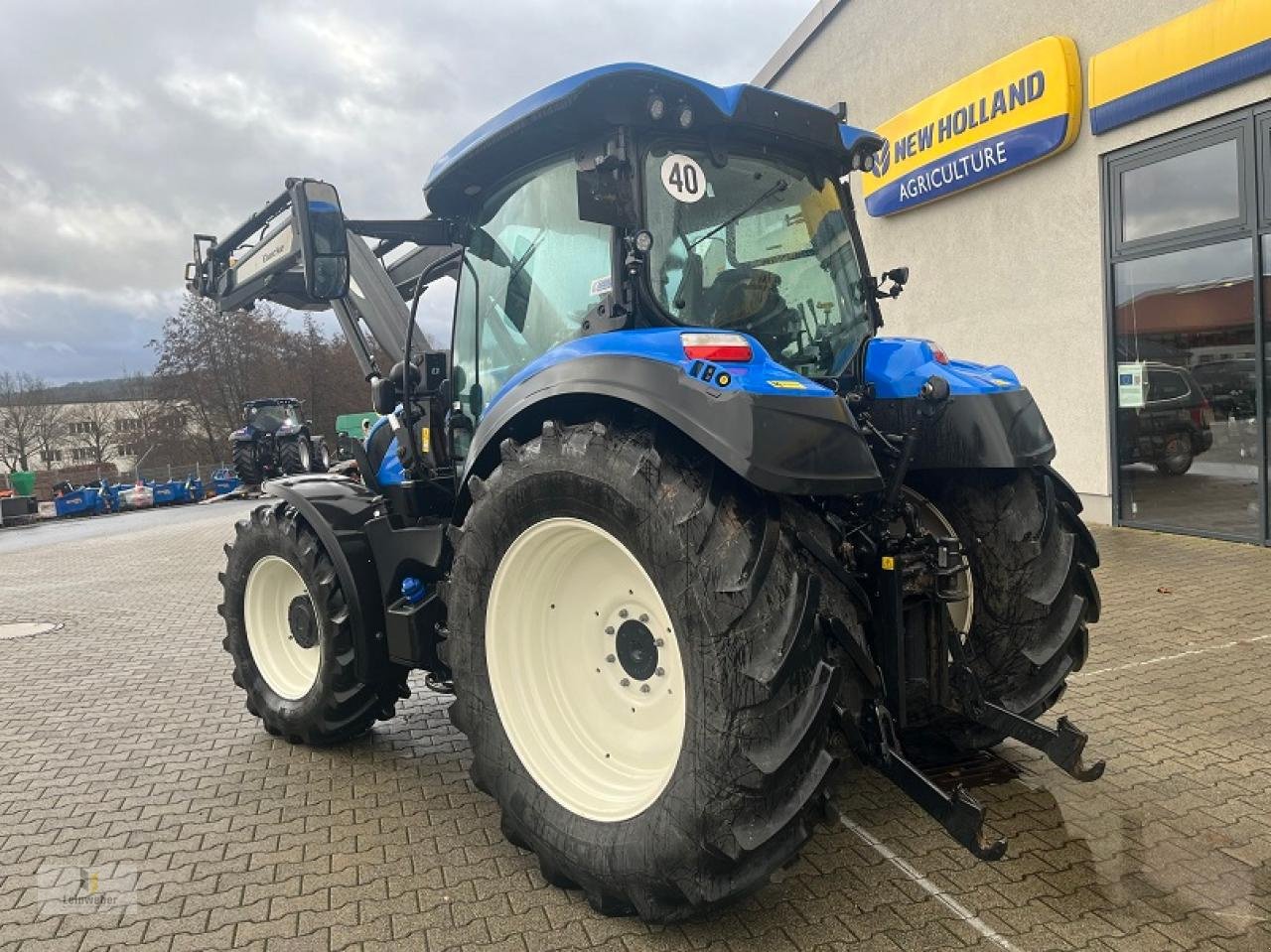 Traktor Türe ait New Holland T 5.140 AC, Gebrauchtmaschine içinde Neuhof - Dorfborn (resim 4)