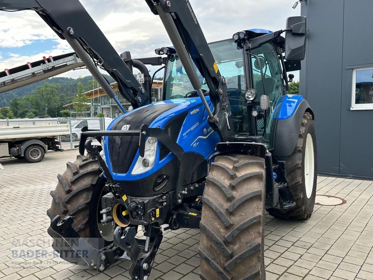 Traktor del tipo New Holland T 5.140 Autocommand, Gebrauchtmaschine en Freiburg (Imagen 2)