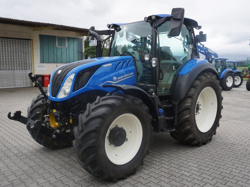 Traktor of the type New Holland T 5.140 DCT Dynamic Command, Gebrauchtmaschine in Rötz (Picture 1)