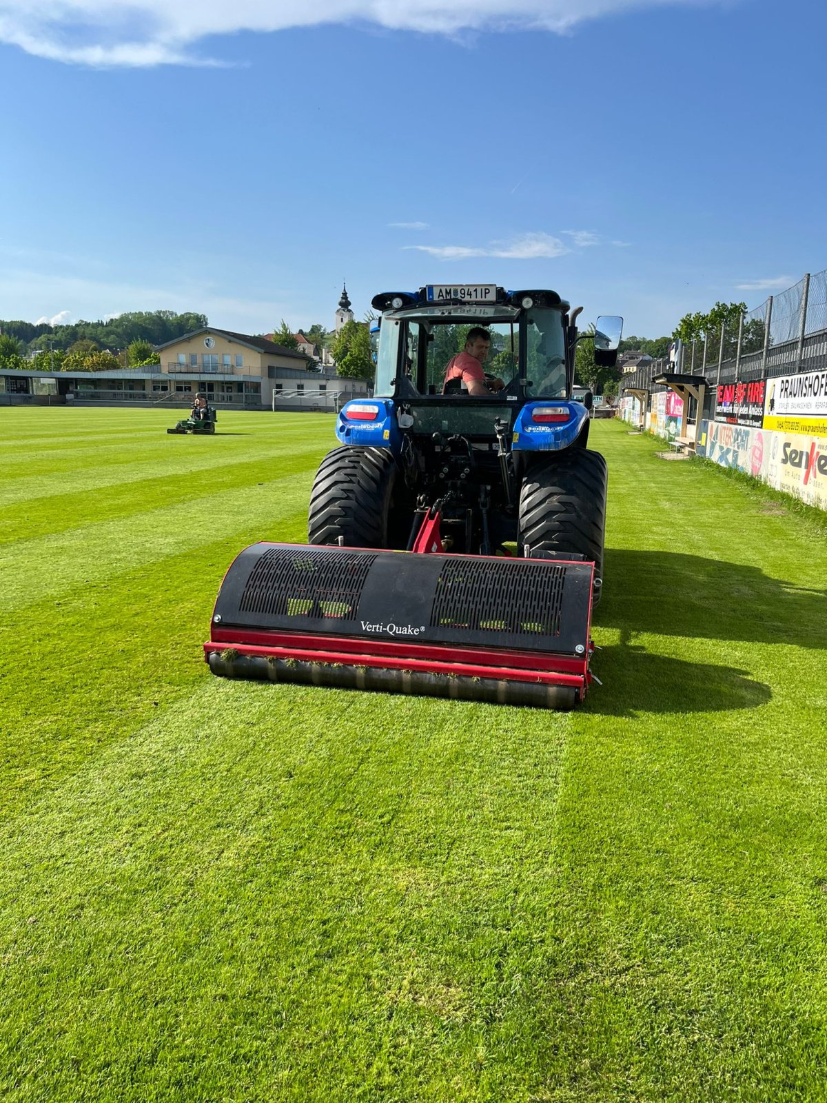 Traktor a típus New Holland T 5.75, Gebrauchtmaschine ekkor: 3325 (Kép 3)