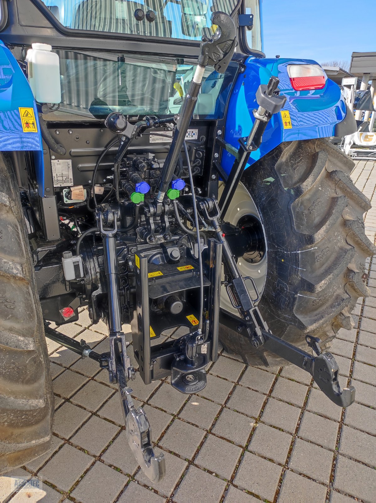 Traktor a típus New Holland T 5.80, Neumaschine ekkor: Salching bei Straubing (Kép 9)