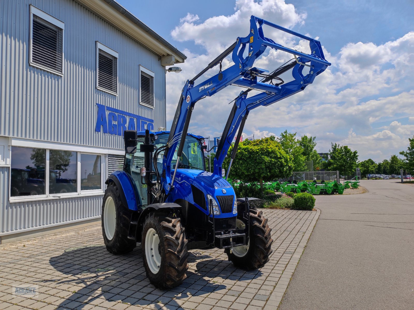 Traktor typu New Holland T 5.80, Neumaschine v Salching bei Straubing (Obrázek 5)