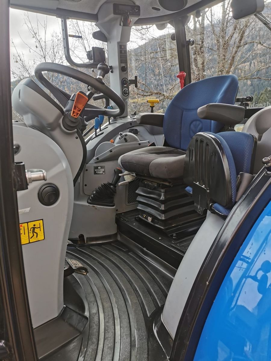 Traktor типа New Holland T 5.85, Gebrauchtmaschine в Burgkirchen (Фотография 26)