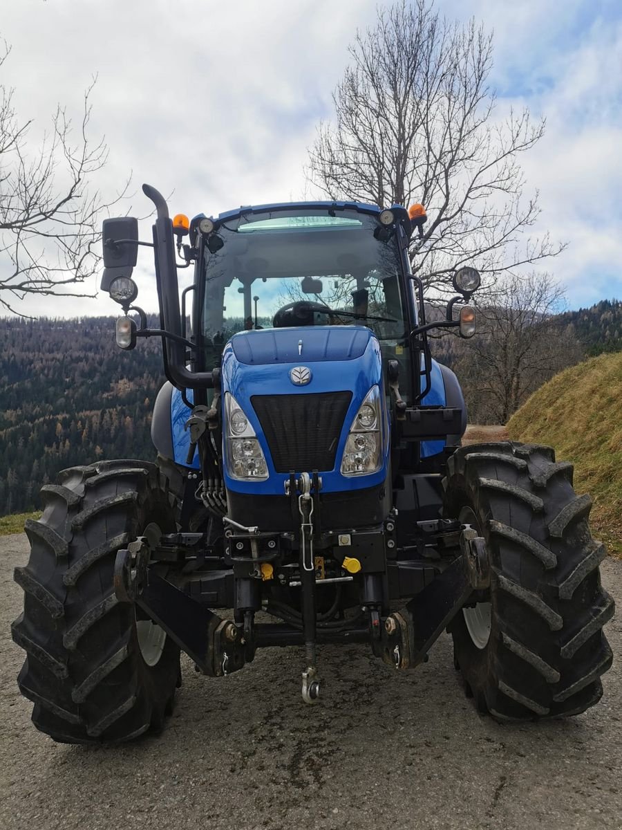 Traktor типа New Holland T 5.85, Gebrauchtmaschine в Burgkirchen (Фотография 9)