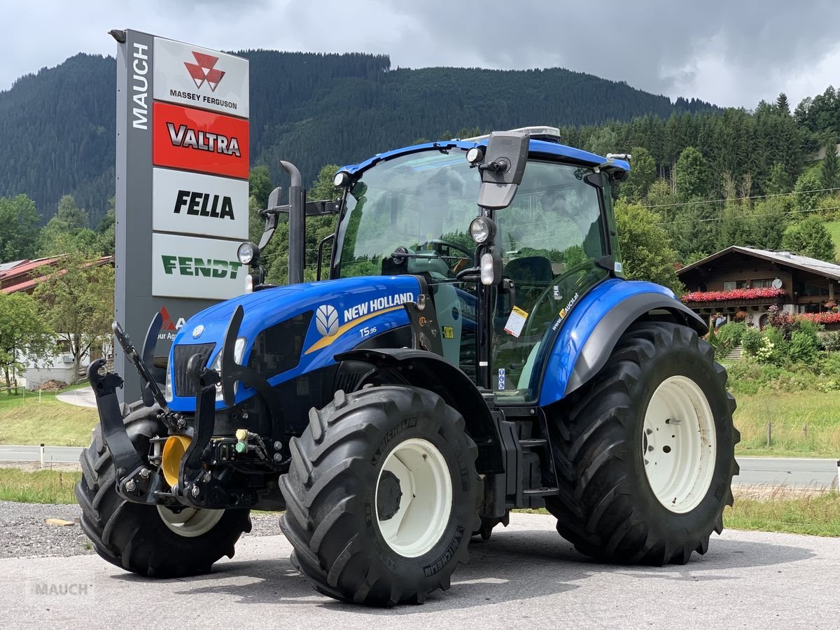 Traktor van het type New Holland T 5.95, Gebrauchtmaschine in Eben (Foto 1)