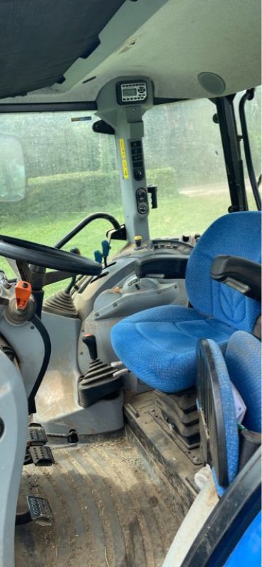 Traktor del tipo New Holland T 5.95, Gebrauchtmaschine en CHEMAUDIN ET VAUX (Imagen 7)