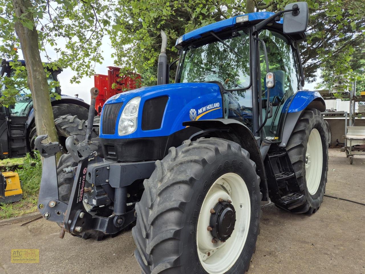 Traktor del tipo New Holland T 6020 ELITE AEC, Gebrauchtmaschine en Groß-Gerau (Imagen 1)