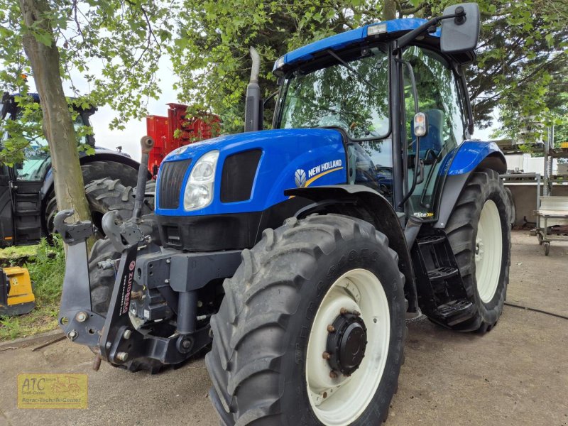 Traktor typu New Holland T 6020 ELITE AEC, Gebrauchtmaschine w Groß-Gerau (Zdjęcie 1)