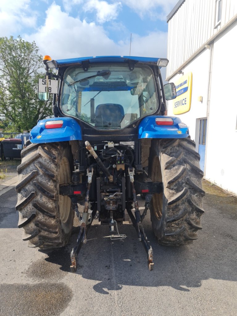 Traktor Türe ait New Holland T 6020 PLUS, Gebrauchtmaschine içinde VERT TOULON (resim 4)