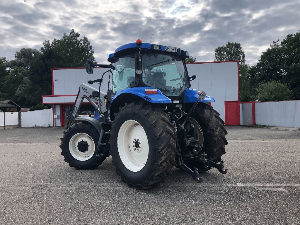 Traktor Türe ait New Holland T 6020, Gebrauchtmaschine içinde Vogelsheim (resim 9)