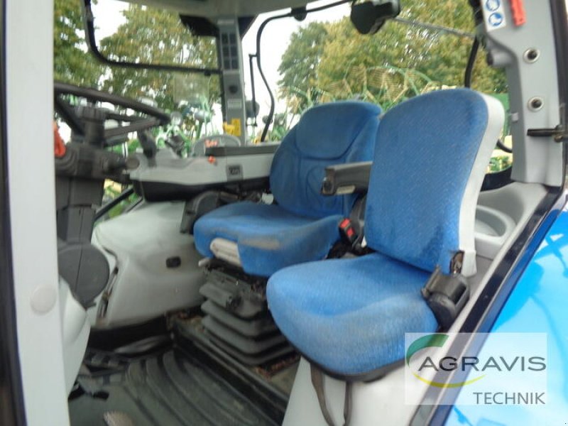 Traktor des Typs New Holland T 6050 PC, Gebrauchtmaschine in Nartum (Bild 10)