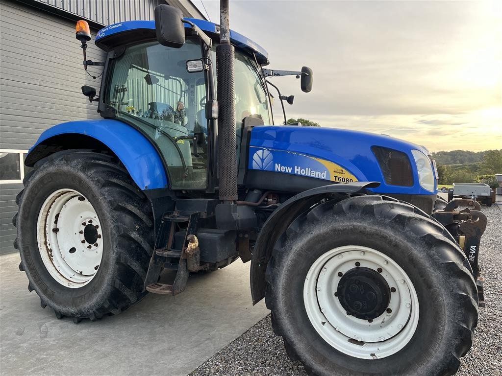 Traktor Türe ait New Holland T 6080 Supersteer og frontlift/ PTO, Gebrauchtmaschine içinde Vejle (resim 2)