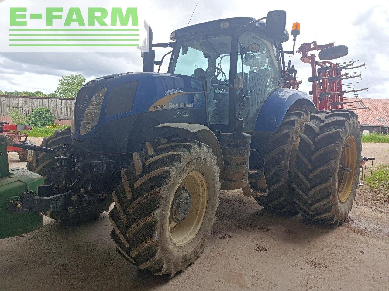 Traktor a típus New Holland t 6090 active, Gebrauchtmaschine ekkor: CHAUVONCOURT (Kép 2)