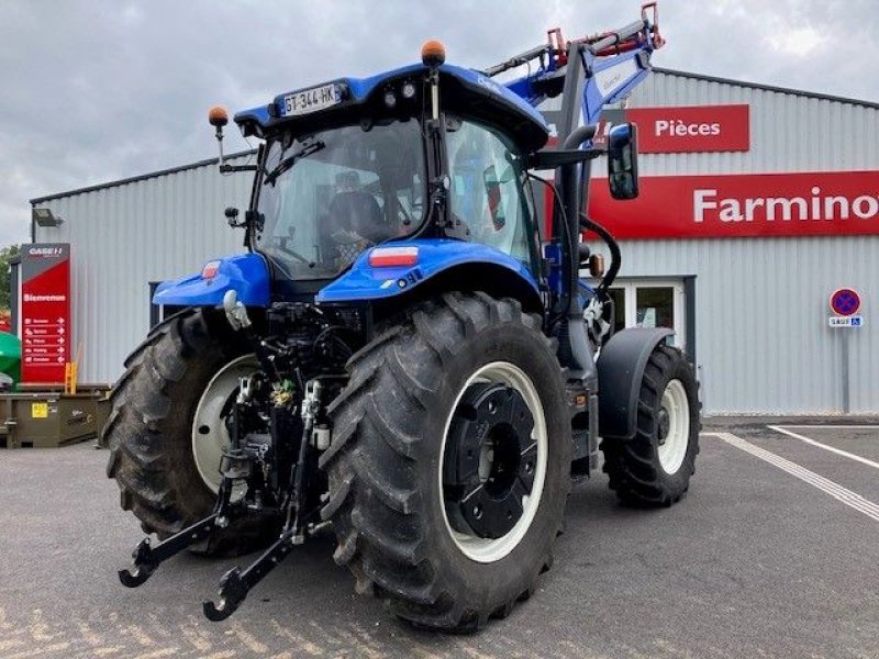 Traktor du type New Holland T 6.145 EC, Gebrauchtmaschine en POUSSAY (Photo 4)