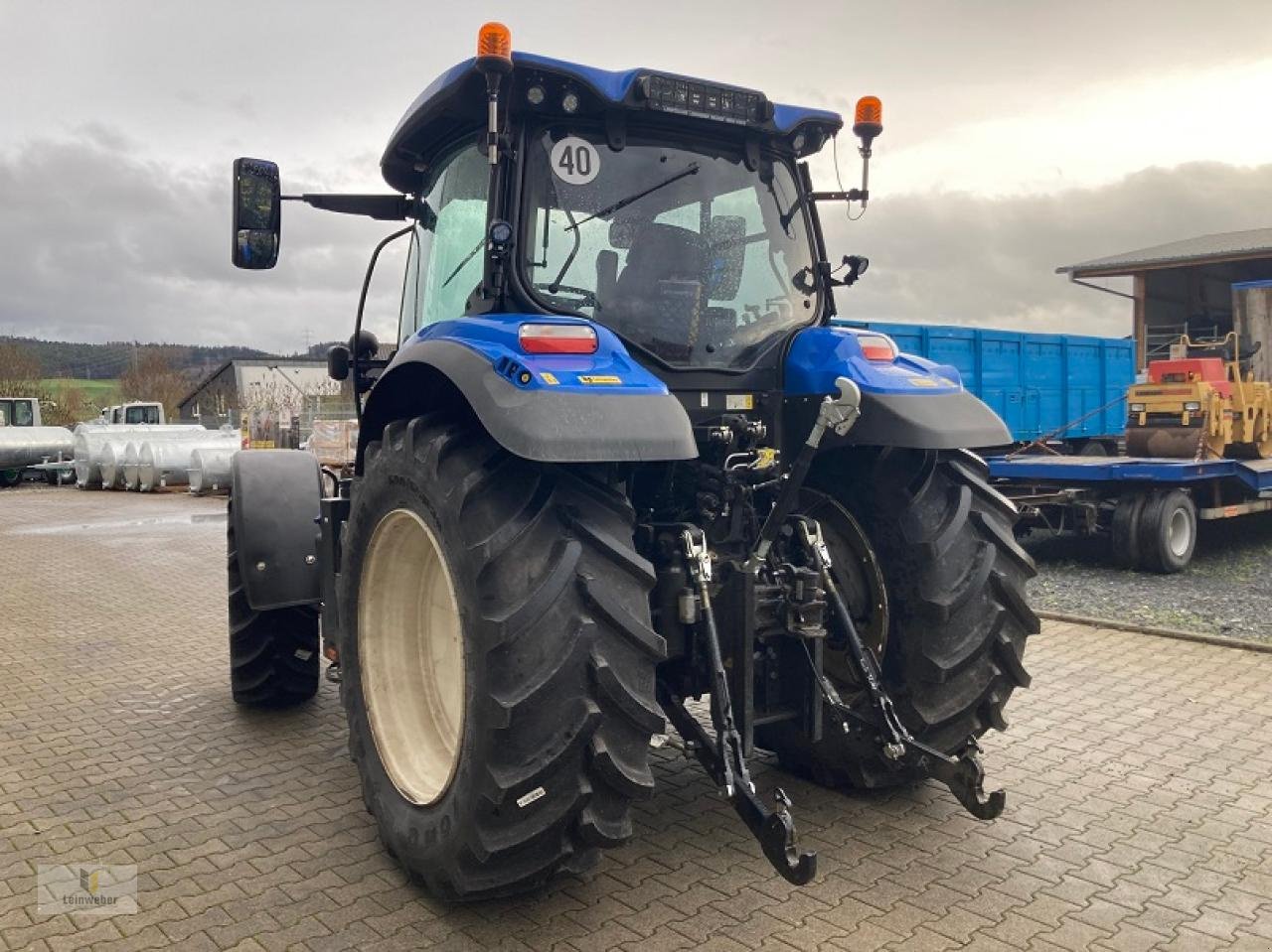 Traktor van het type New Holland T 6.145 EC, Gebrauchtmaschine in Neuhof - Dorfborn (Foto 4)