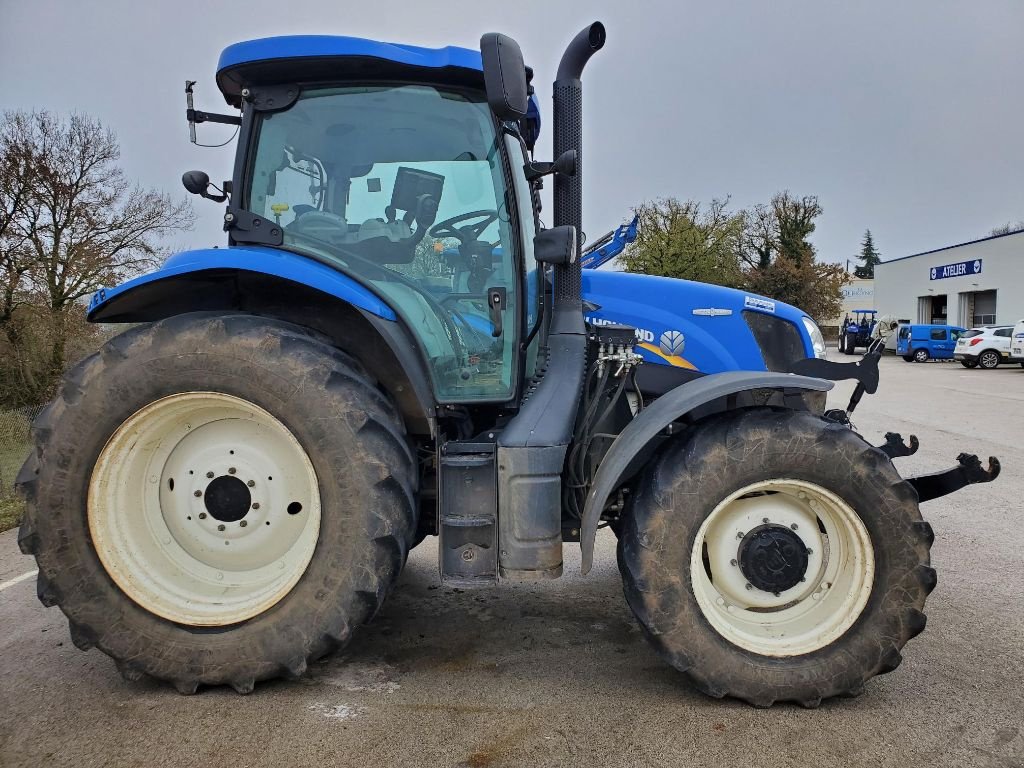 Traktor tip New Holland T 6.150 AUTOCOMMAND, Gebrauchtmaschine in Montauban (Poză 3)