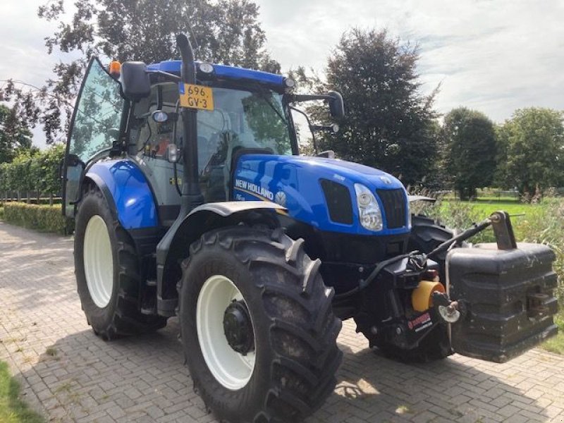 Traktor van het type New Holland T 6.155, Gebrauchtmaschine in Emmer-Compascuum (Foto 2)