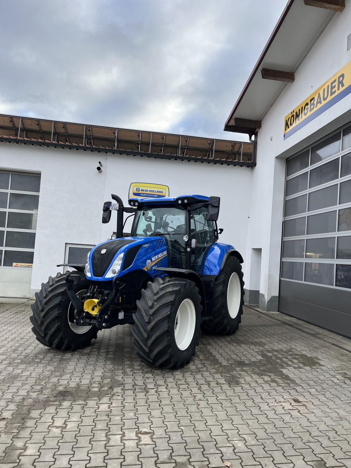 Traktor za tip New Holland T 6.160 AC, Gebrauchtmaschine u Gerzen (Slika 3)