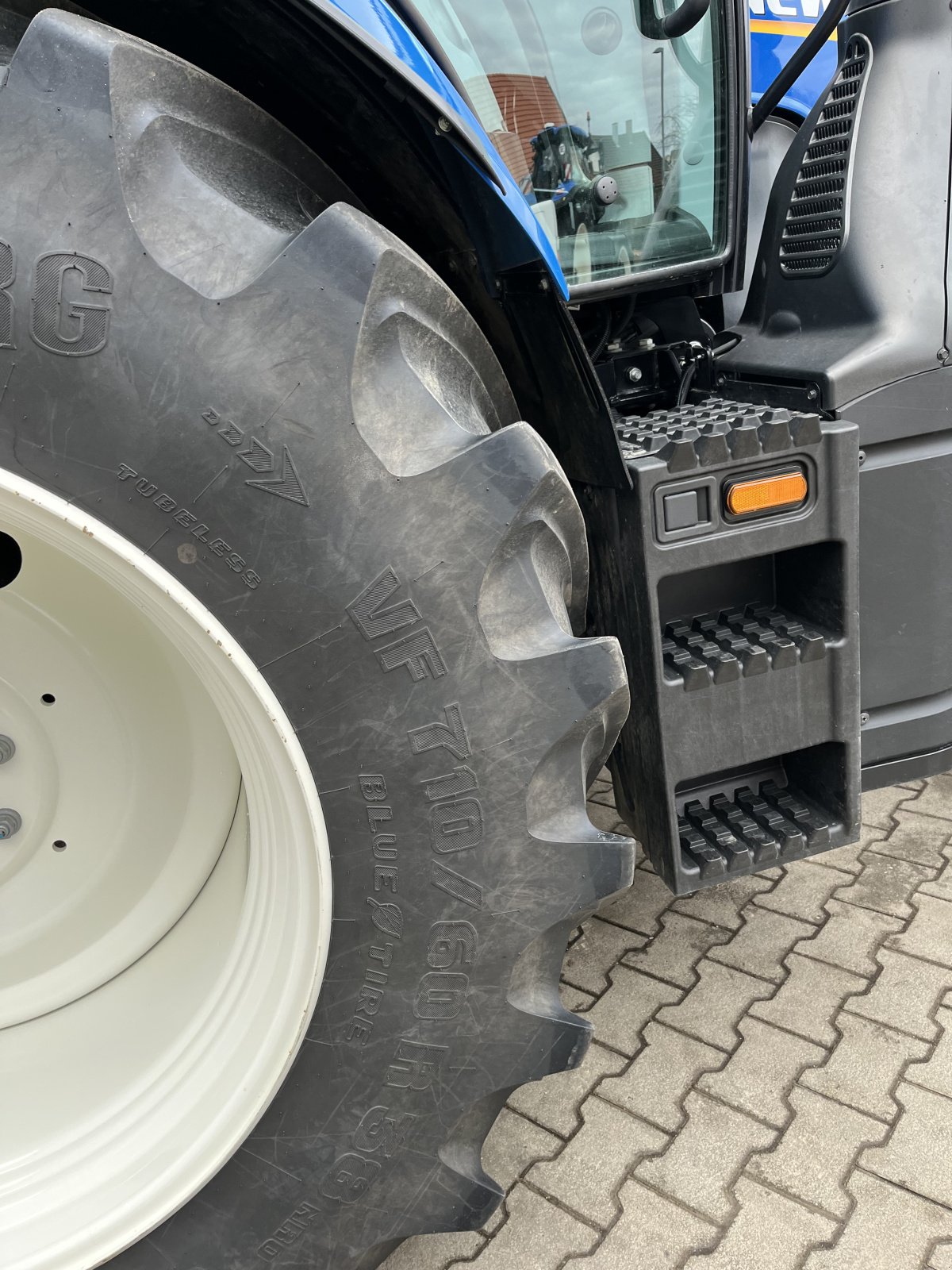 Traktor za tip New Holland T 6.160 AC, Gebrauchtmaschine u Gerzen (Slika 12)