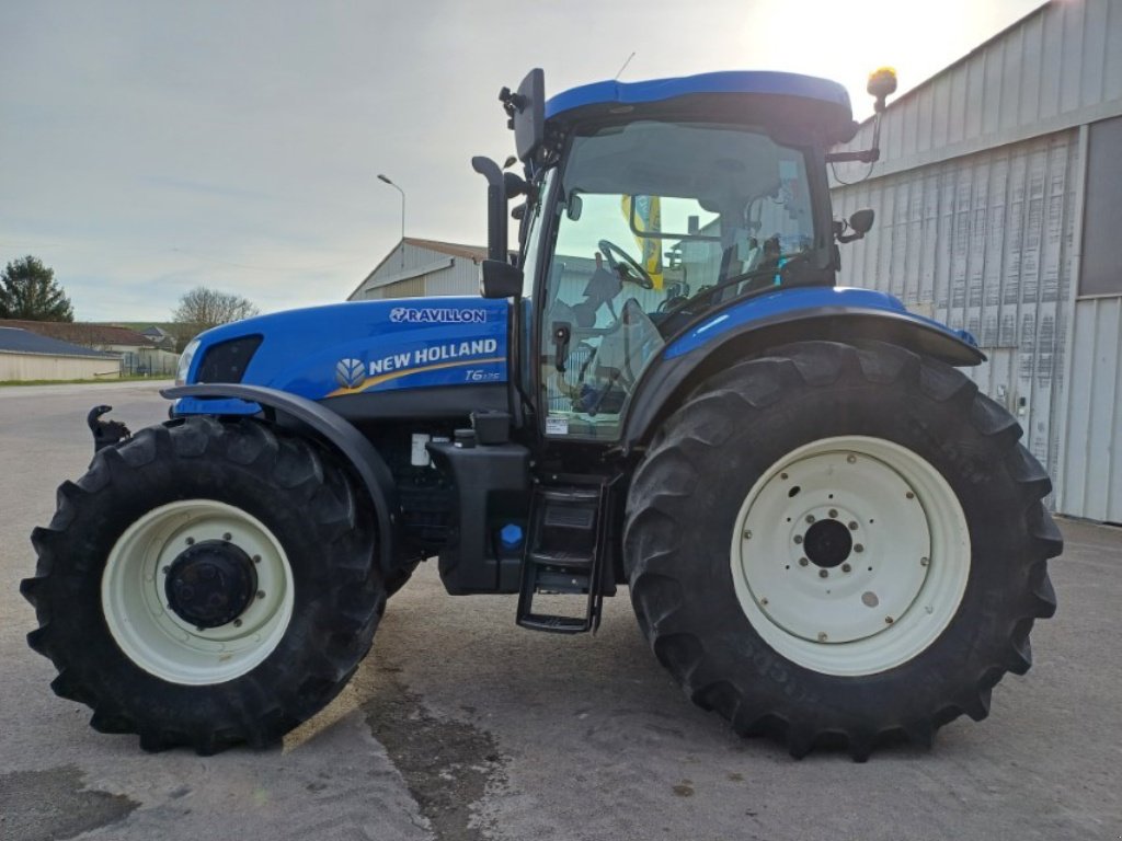 Traktor du type New Holland T 6.175 EC, Gebrauchtmaschine en VERT TOULON (Photo 3)