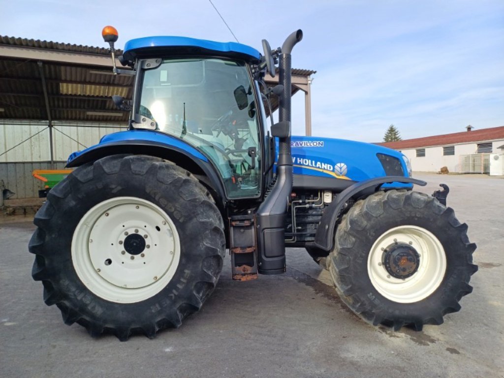 Traktor Türe ait New Holland T 6.175 EC, Gebrauchtmaschine içinde VERT TOULON (resim 9)