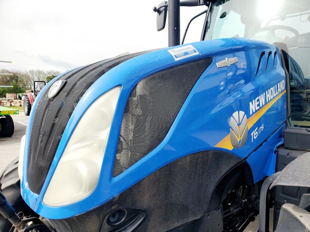 Traktor Türe ait New Holland T 6.175, Gebrauchtmaschine içinde Montauban (resim 4)