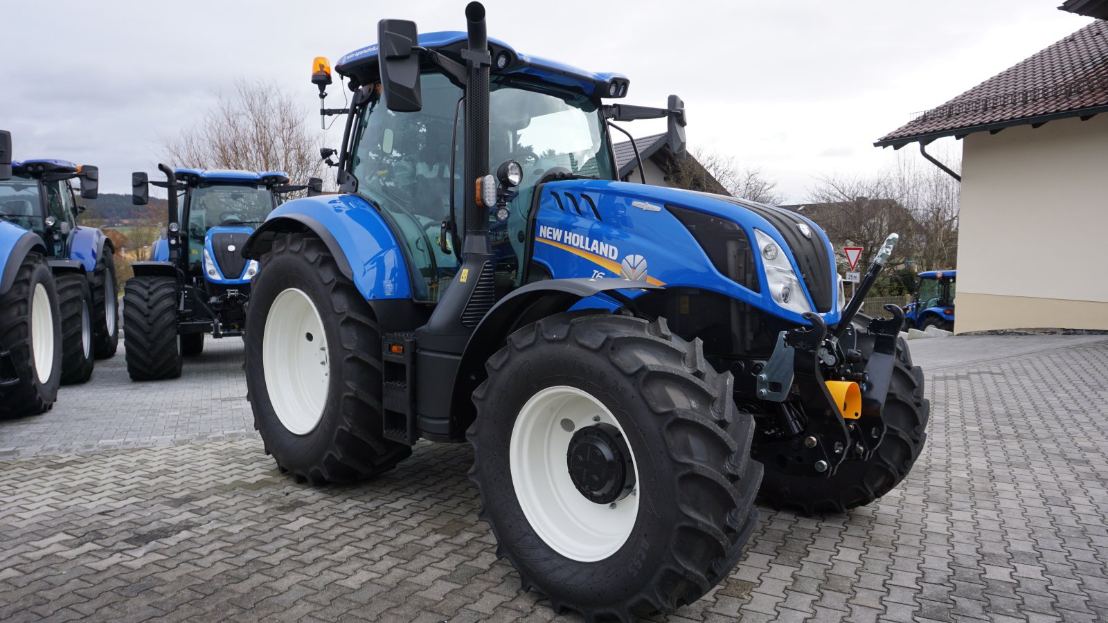 Traktor от тип New Holland T 6.180 AC Auto Command, Gebrauchtmaschine в Rötz (Снимка 3)