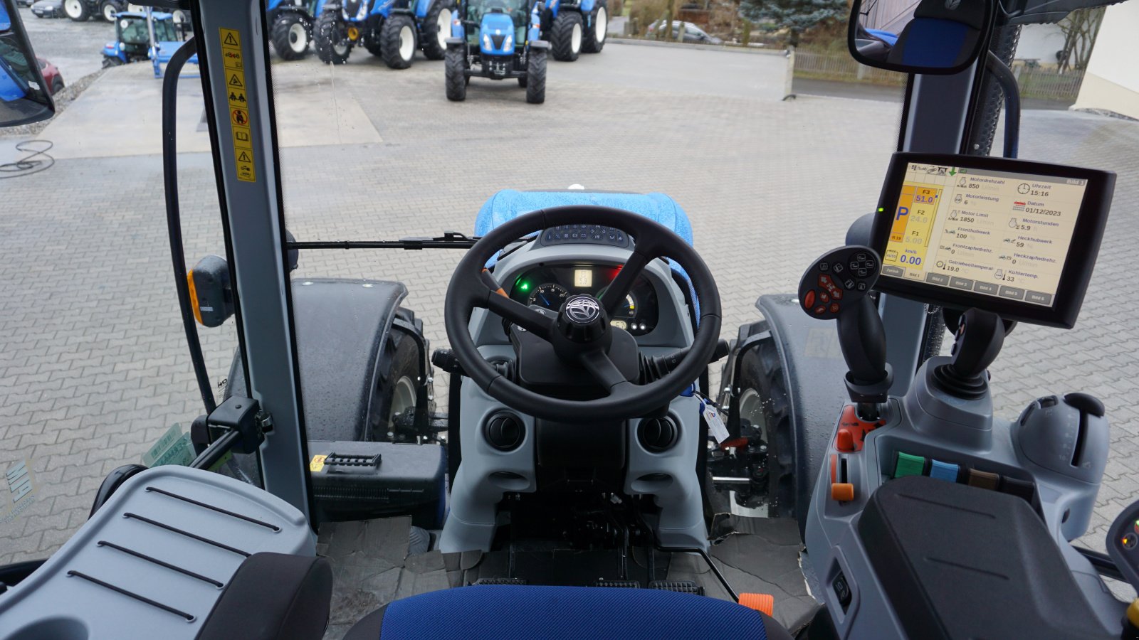 Traktor a típus New Holland T 6.180 AC Auto Command, Gebrauchtmaschine ekkor: Rötz (Kép 7)