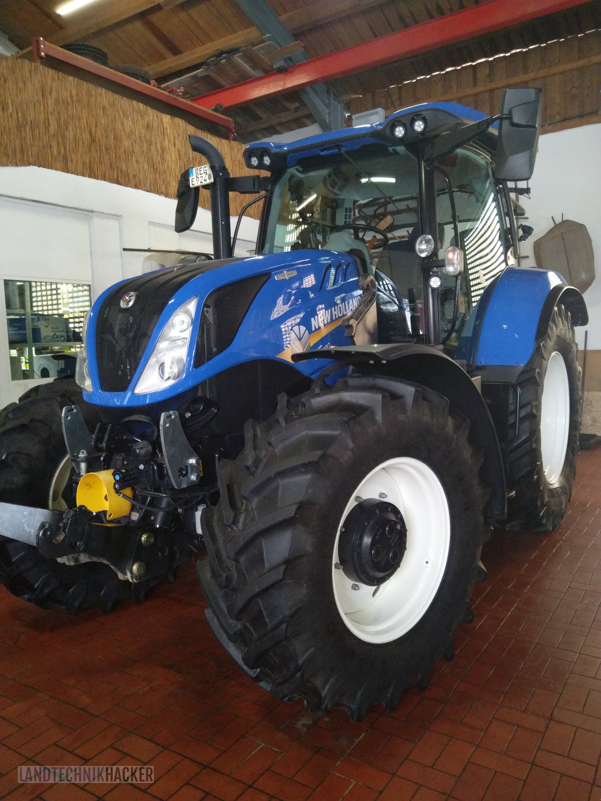 Traktor del tipo New Holland T 6.180 AC, Gebrauchtmaschine en Gotteszell (Imagen 4)