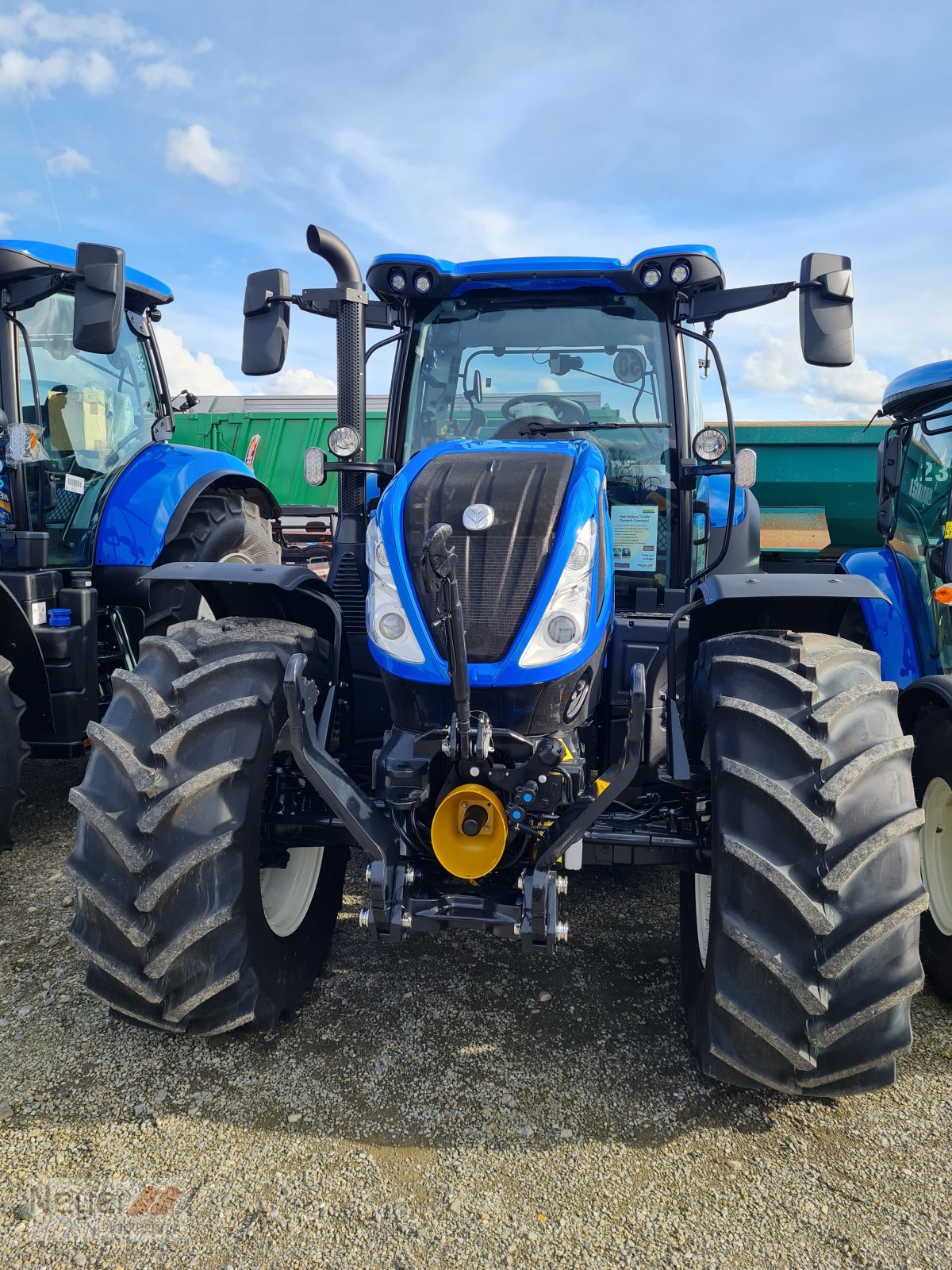 Traktor del tipo New Holland T 6.180 Dynamic Command, Neumaschine In Bad Waldsee Mennisweiler (Immagine 2)