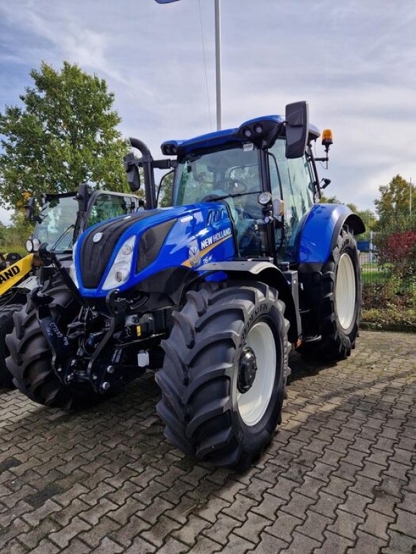 Traktor от тип New Holland T 6.180 DYNAMIC COMMAND, Neumaschine в Landsberg/ OT Sietzsch (Снимка 1)