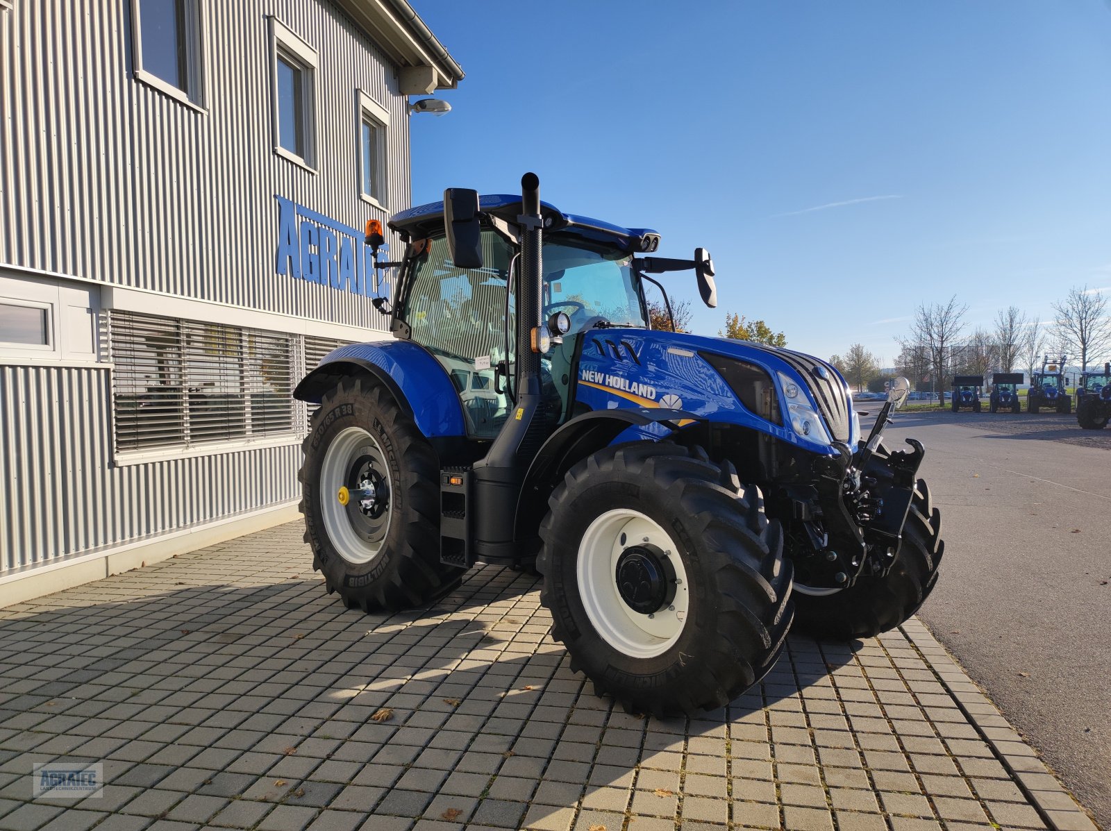Traktor του τύπου New Holland T 6.180 Dynamic Command, Neumaschine σε Salching bei Straubing (Φωτογραφία 7)