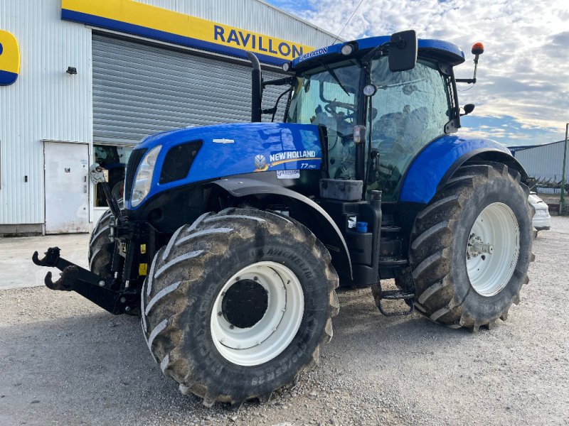 Traktor van het type New Holland T 7 250 ac, Gebrauchtmaschine in VERT TOULON (Foto 1)