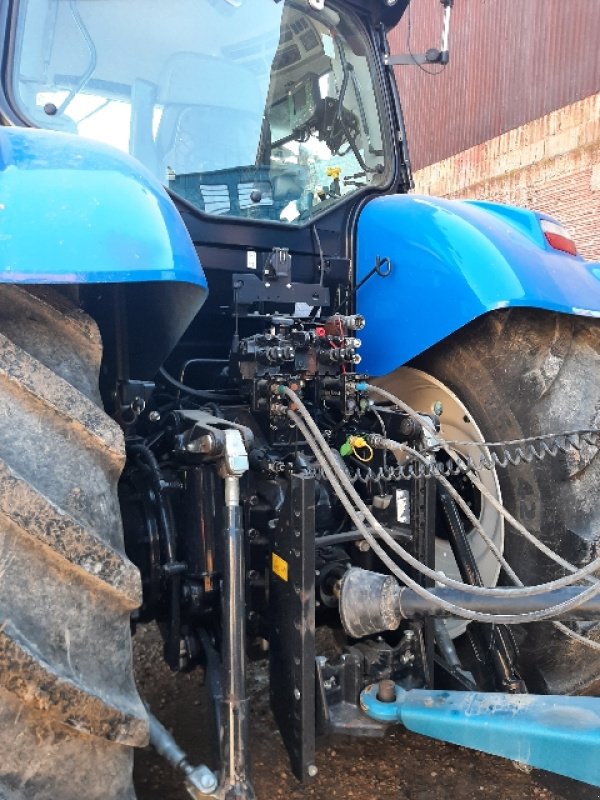 Traktor του τύπου New Holland T 7 260, Gebrauchtmaschine σε VERT TOULON (Φωτογραφία 4)