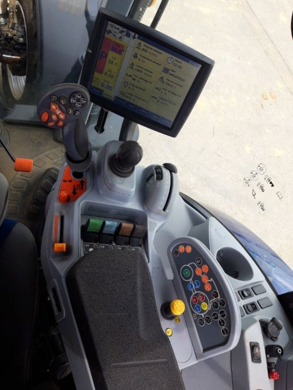 Traktor του τύπου New Holland T 7 270 AC BLUE POWER, Gebrauchtmaschine σε BRAS SUR MEUSE (Φωτογραφία 6)