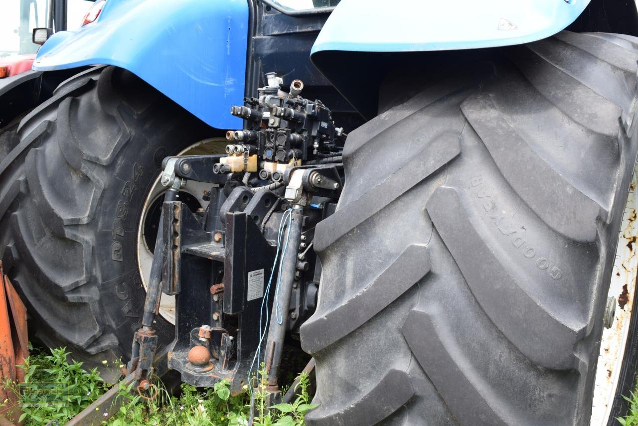 Traktor of the type New Holland T 7040, Gebrauchtmaschine in Oyten (Picture 4)