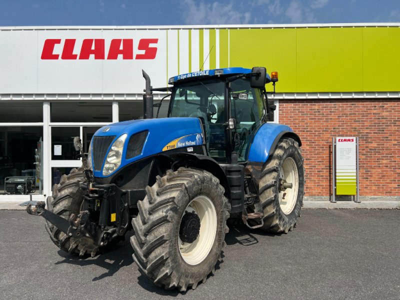 Traktor типа New Holland T 7040, Gebrauchtmaschine в Reims (Фотография 1)