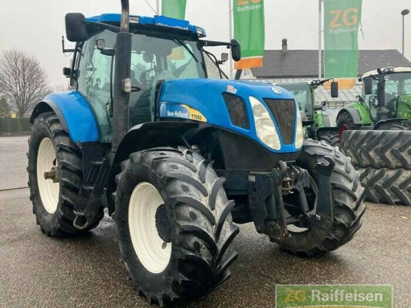 Traktor типа New Holland T 7050 A, Gebrauchtmaschine в Bühl (Фотография 1)