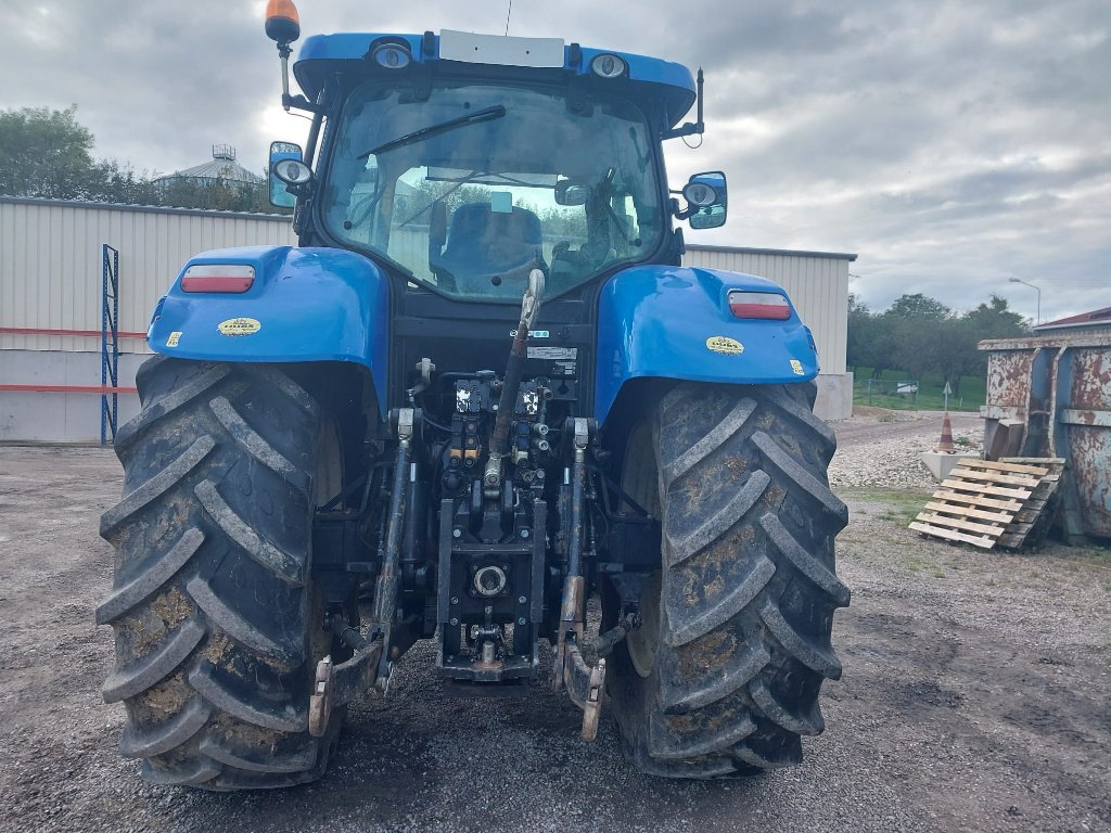 Traktor del tipo New Holland T 7050, Gebrauchtmaschine In MANDRES-SUR-VAIR (Immagine 4)