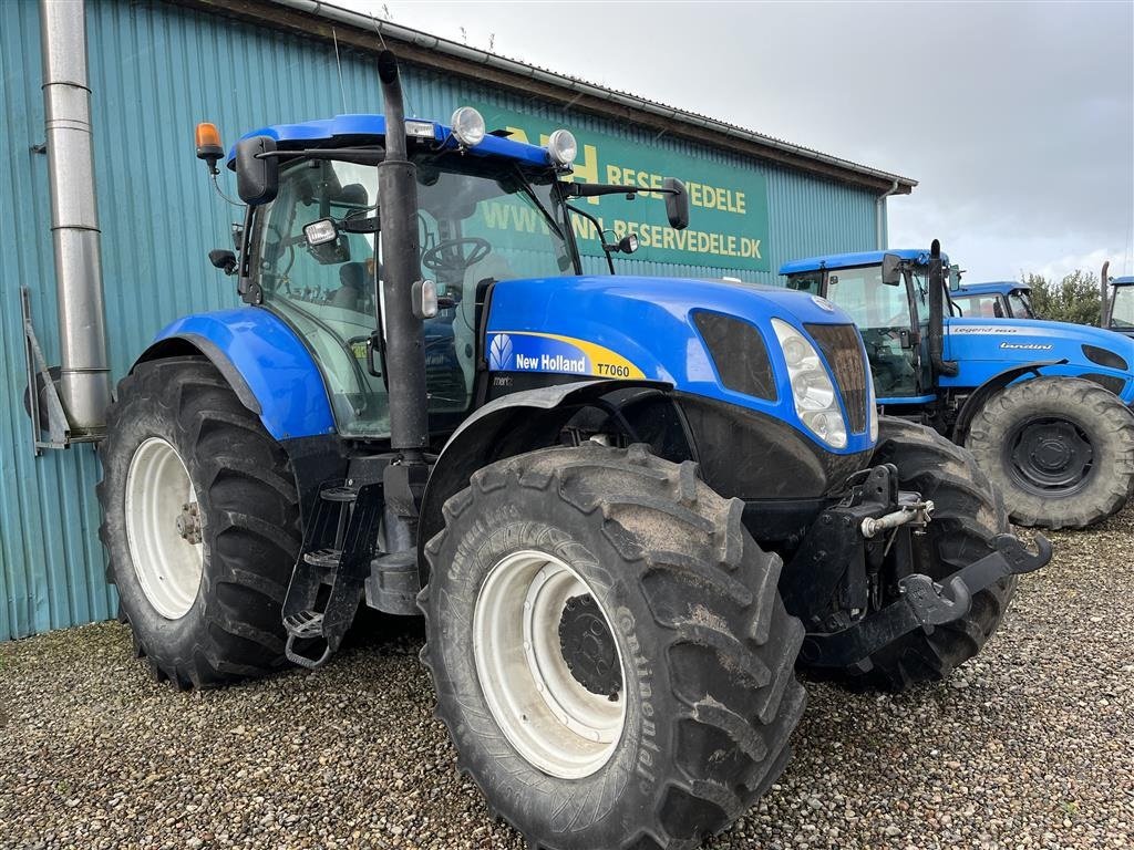 Traktor typu New Holland T 7060 frontlift, Gebrauchtmaschine v Rødekro (Obrázek 1)