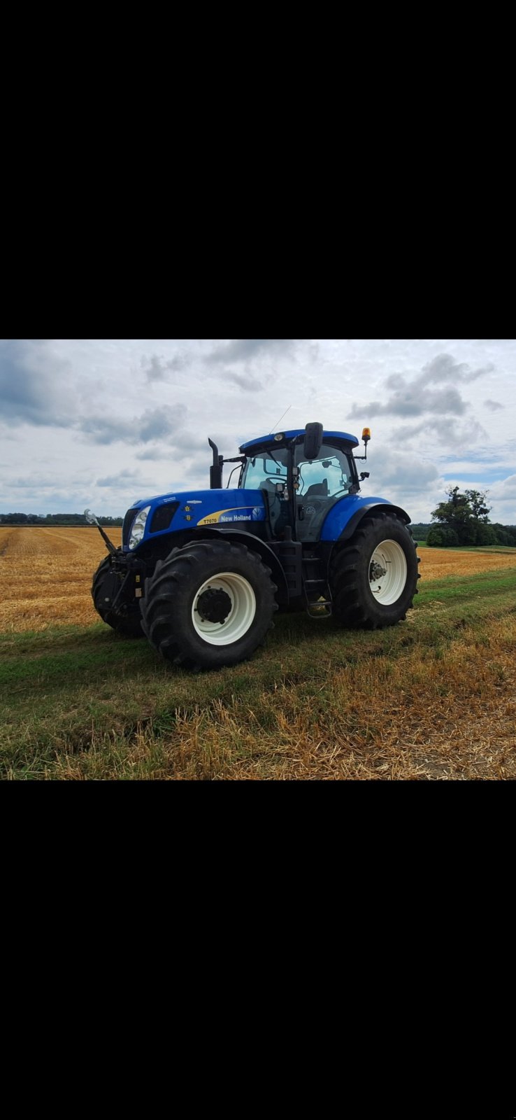 Traktor des Typs New Holland T 7070, Gebrauchtmaschine in Schiedlberg  (Bild 1)