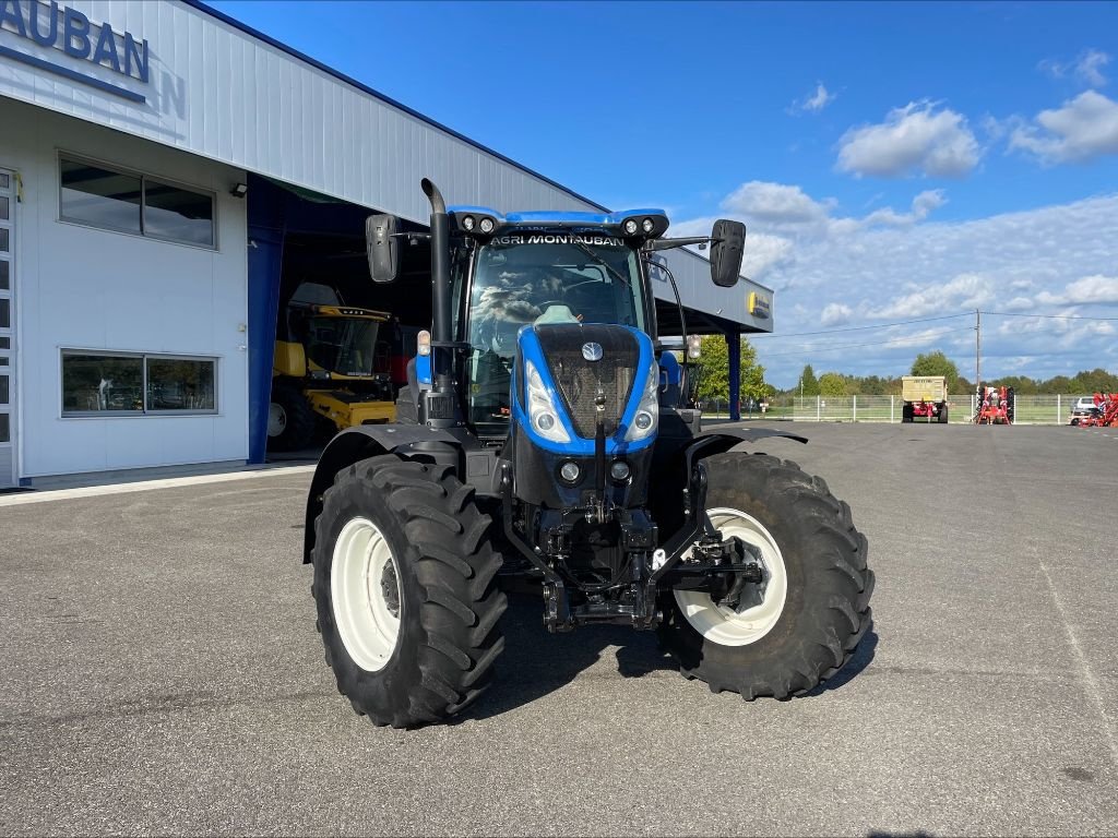 Traktor от тип New Holland T 7.165 S, Gebrauchtmaschine в Montauban (Снимка 2)