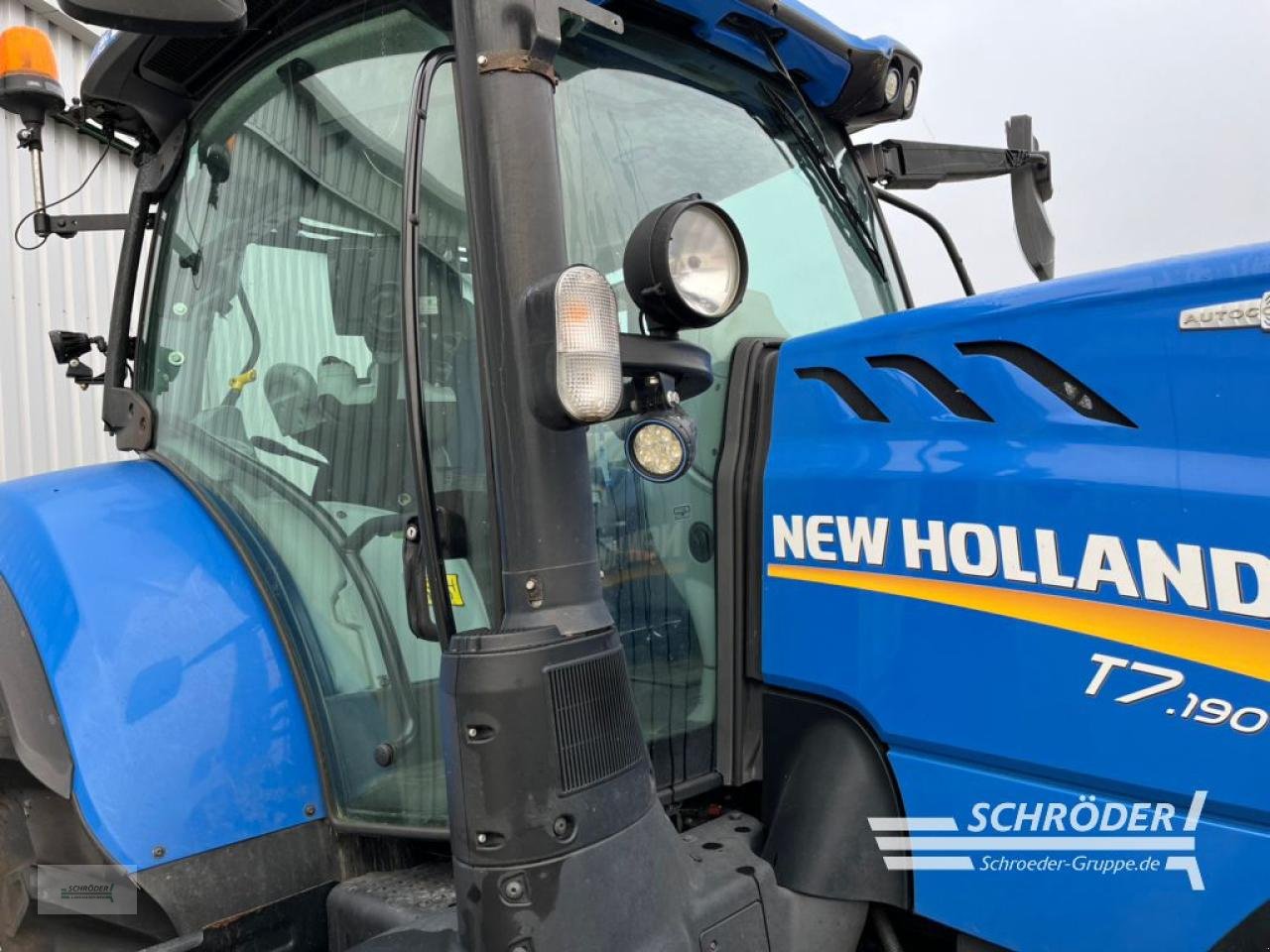 Traktor типа New Holland T 7.190 AC, Gebrauchtmaschine в Scharrel (Фотография 22)