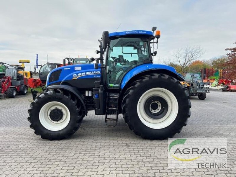 Traktor typu New Holland T 7.200 AUTO COMMAND, Gebrauchtmaschine w Calbe / Saale (Zdjęcie 2)